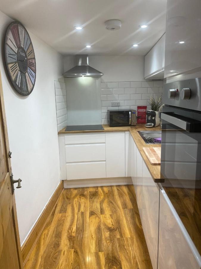 Apartamento Garden Flat Torquay Just 2 Mins Walk From The Harbour Exterior foto