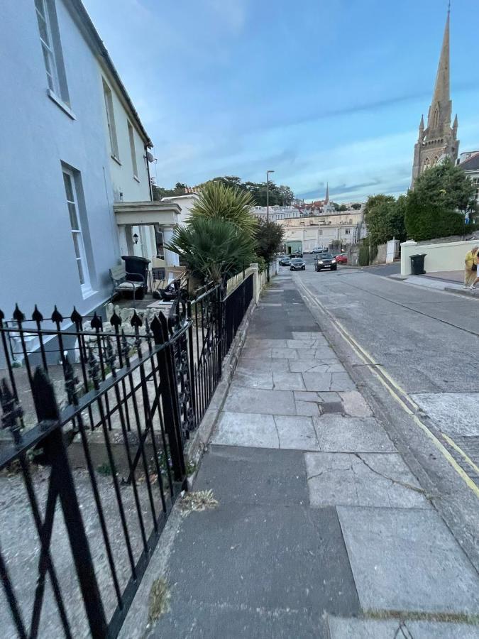 Apartamento Garden Flat Torquay Just 2 Mins Walk From The Harbour Exterior foto